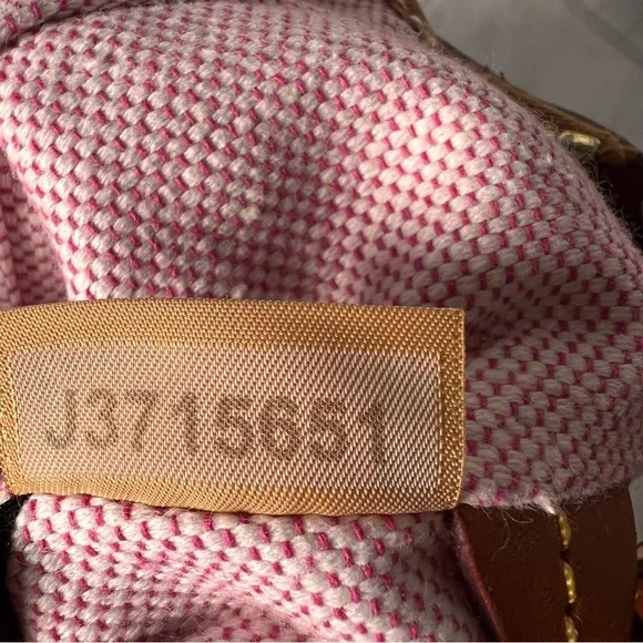 Dooney & Bourke Vintage Black Brown Pebble Leather Hobo Shoulder Bag - Picture 10 of 10